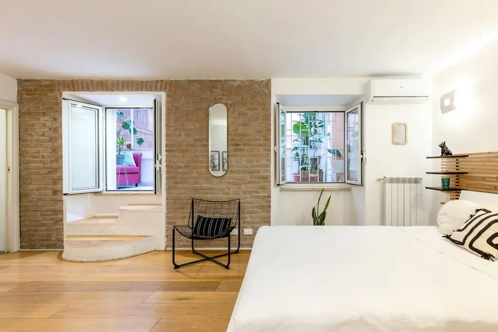 Design Loft Near Colosseo Rome Apartment