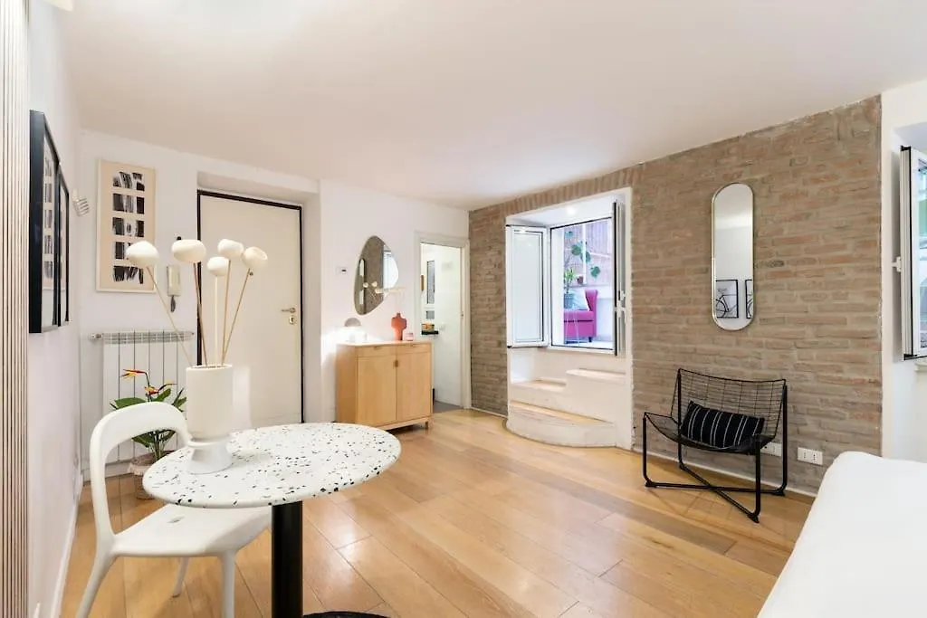 Appartamento Design Loft Near Colosseo Roma Italia